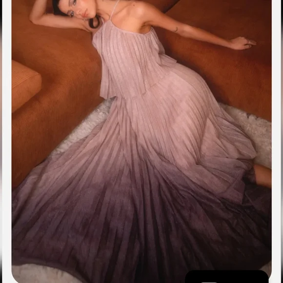 Petal & Pup Women's Gia Pleated Halterneck Maxi Dress - Picture 2 of 8